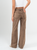 Ref: 065694 Pantalón Mom Flare, rígido, tiro alto, tono cafe, detalle en pretina
