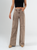 Ref: 065811 Pantalón wide leg, tiro medio, stretch, tono café