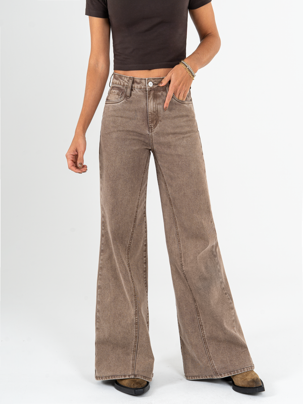 Ref: 065846 Jean palazzo, stretch, con cortes, tiro alto, tono cafe.