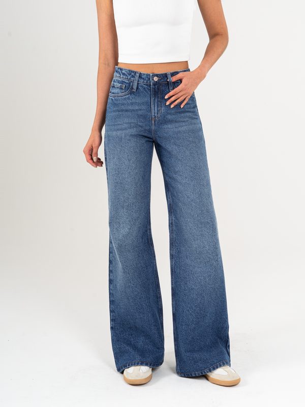 Ref: 065876 Jean mom Flare, rígido, tiro medio, tono azul medio oscuro