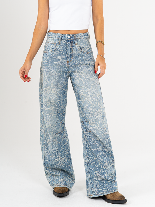 Ref: 065946 Jean wide leg, tiro alto, detalle de tela bordada, rígido, tono azul medio