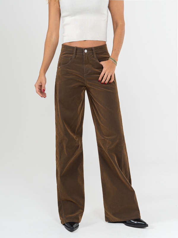 Ref: 065994 Jean wide leg , confort, denim velvet, acabado terciopelo, tiro alto, tono cafe.