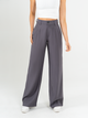 Ref: 069528 Pantalón mom flare, prenses, tiro alto, tejido plano liviano, tono gris