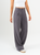 Ref: 069633 Pantalón straight leg, prenses, tejido plano liviano, tiro alto, tono gris