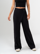 Ref: 069635 Pantalón mom flare, sobrepuesto delantero, tejido plano liviano, tiro alto, tono negro