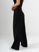 Ref: 069820 Pantalón palazzo, sin prenses, tejido plano liviano, detalle en pretina, tono negro