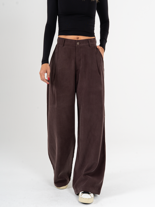 Ref: 069996 Pantalón palazzo, prenses, tejido plano liviano, tiro alto, tono café