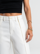 Ref: 069805 Pantalón palazzo, detalle delantero, tejido plano liviano, tiro alto, tono ivory