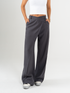 Ref: 069819 Pantalón mom flare, sobrepuesto delantero, tejido plano liviano, tiro alto, tono gris