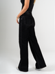 Ref: 065645 Jean mom flare, confort, denim velvet, acabado terciopelo, tiro alto, tono negro