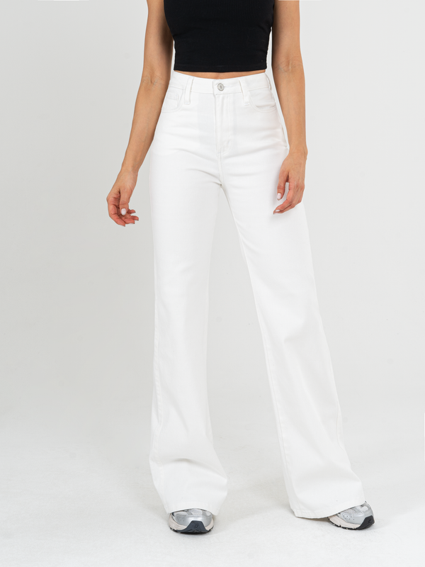 Ref: 069289 Pantalón flare stretch, bota ancha, tiro alto, tiro alto, tono ivory.